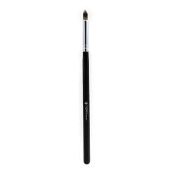 Crown Pro Brush C468 - Infinity Smokey Eyeliner