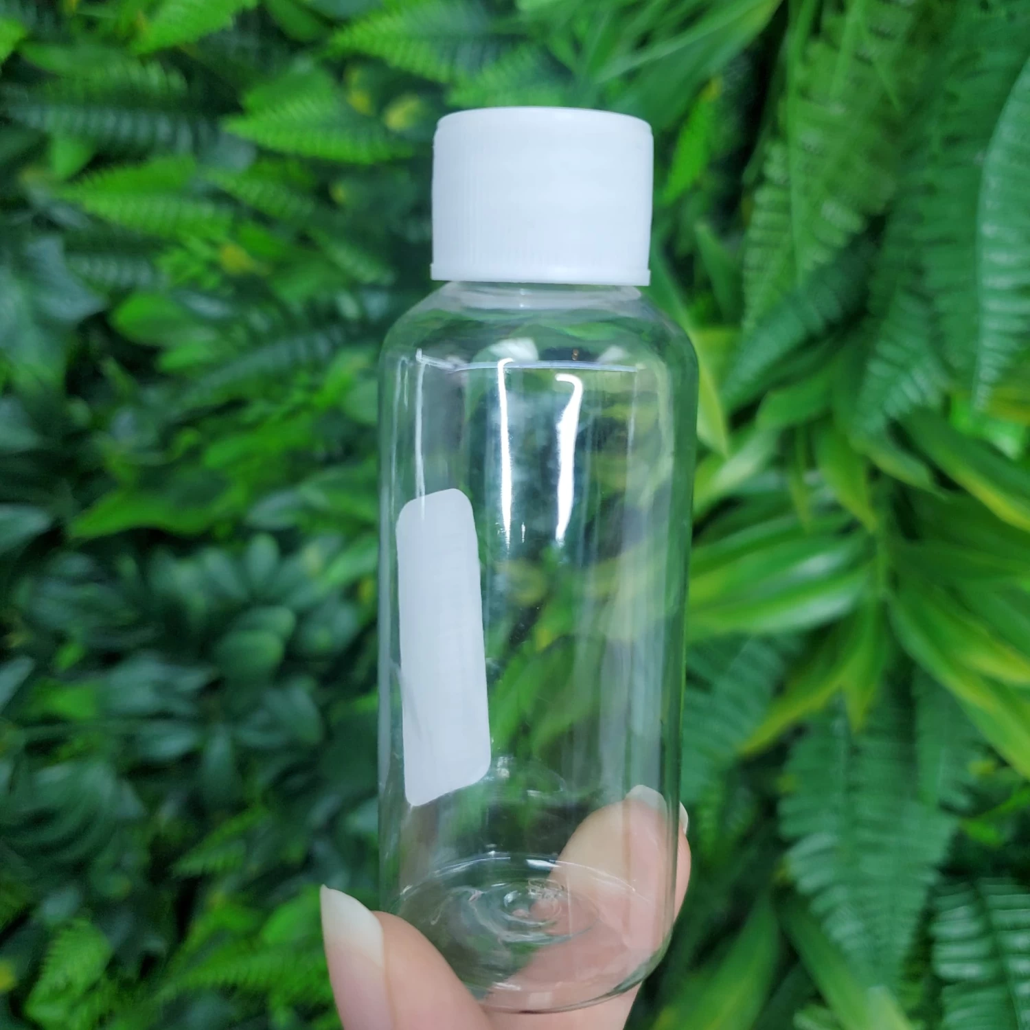 TheMUAproject Clear Bottle W/ White Cap 3 TheMUAproject Clear Bottle W/ White Cap