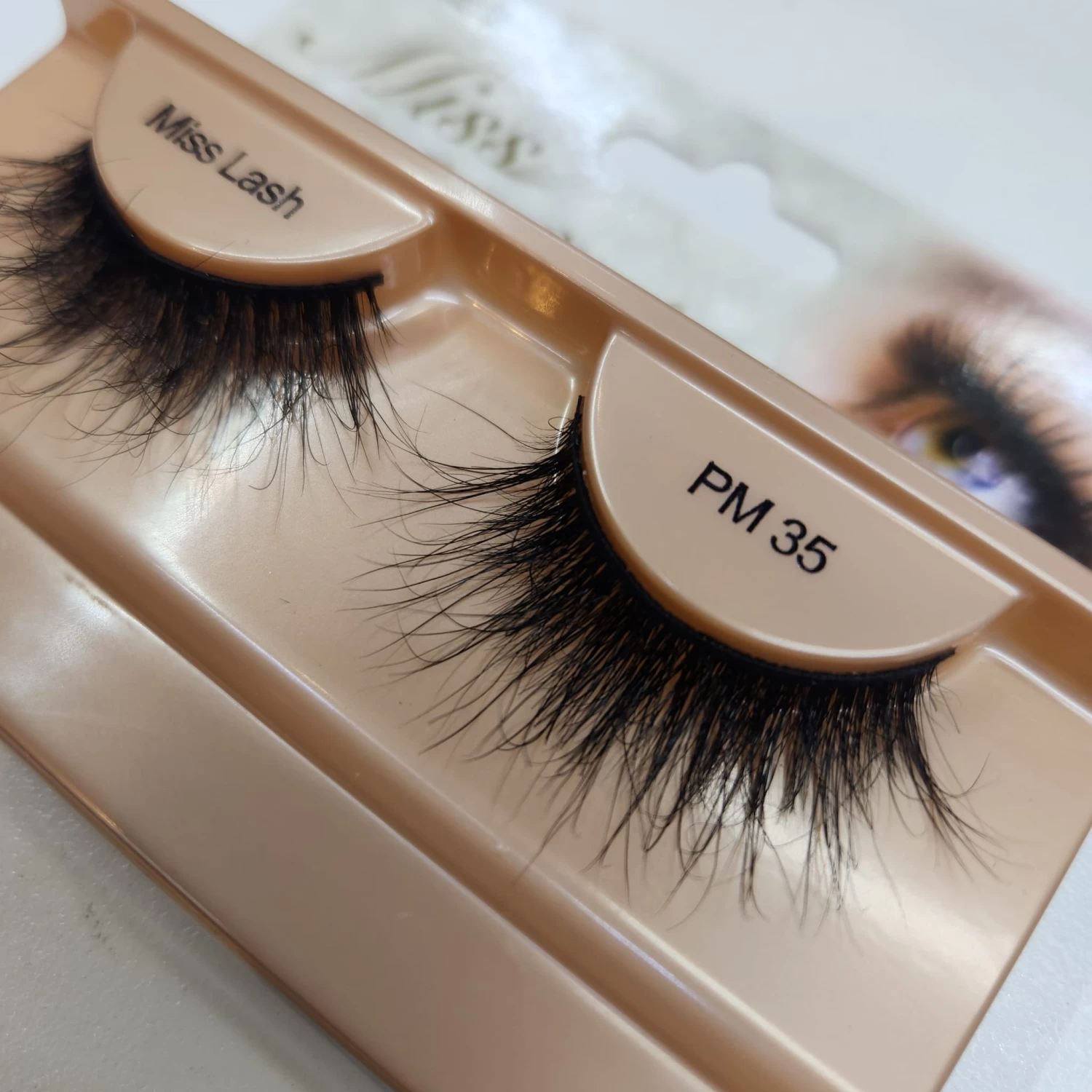 Miss Lashes 3D Volume Lashes - PM35 3 Miss Lashes 3D Volume Lashes - PM35