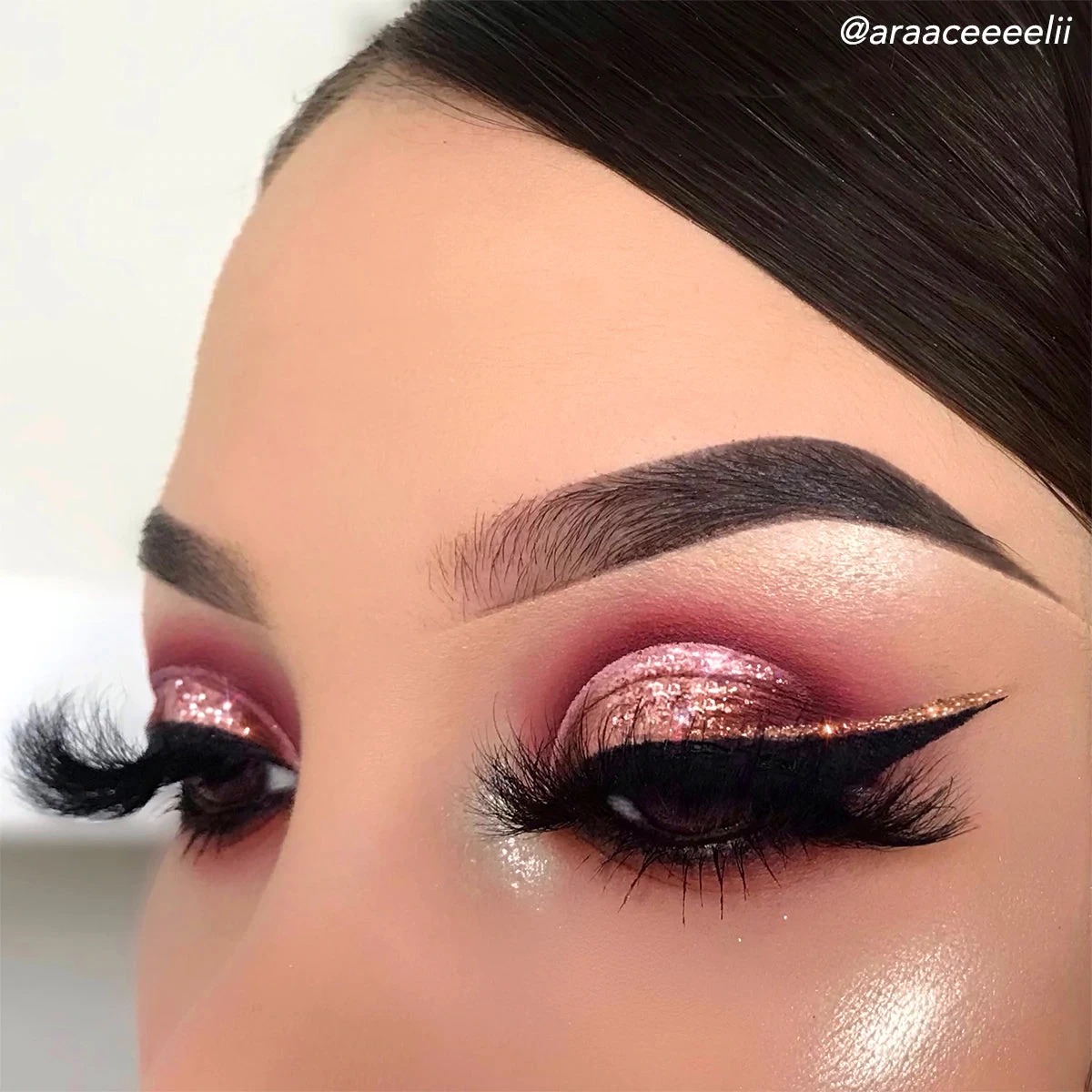 Amor Us Tea Time Fantasy Eyeshadow Palette 5 Amor Us Tea Time Fantasy Eyeshadow Palette - Image 3