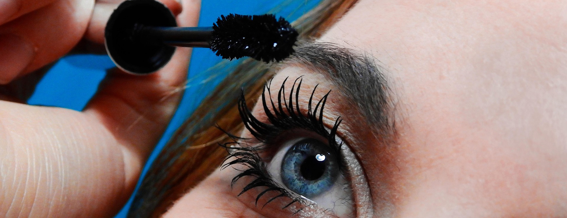 Cosmetics Store -Cosmetics Store face 2722810 1920